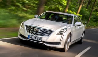 Cadillac CT6 - front tracking