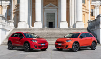 Fiat 600e Red and 600e LaPrima - front 