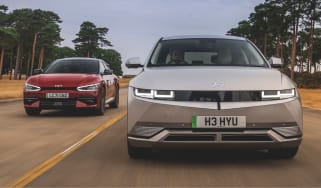 Hyundai Ioniq 5 and Kia EV6 - front tracking